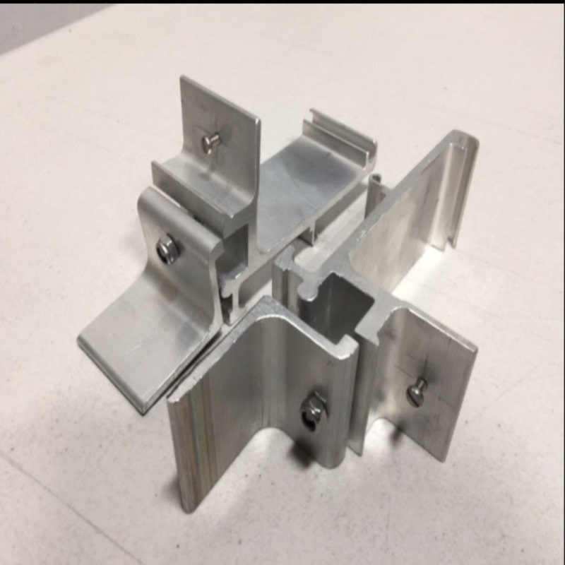 Eezi awning series 2000 gutter mount in aluminum top view set with clamp piece