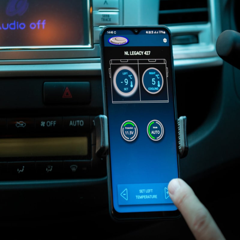 Luna 90l fridge temperature app on phone used in driver side changing temperatures