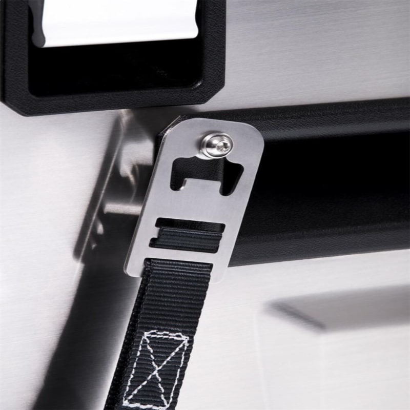 arb 12v fridge elements 63 close up hook strap on handle
